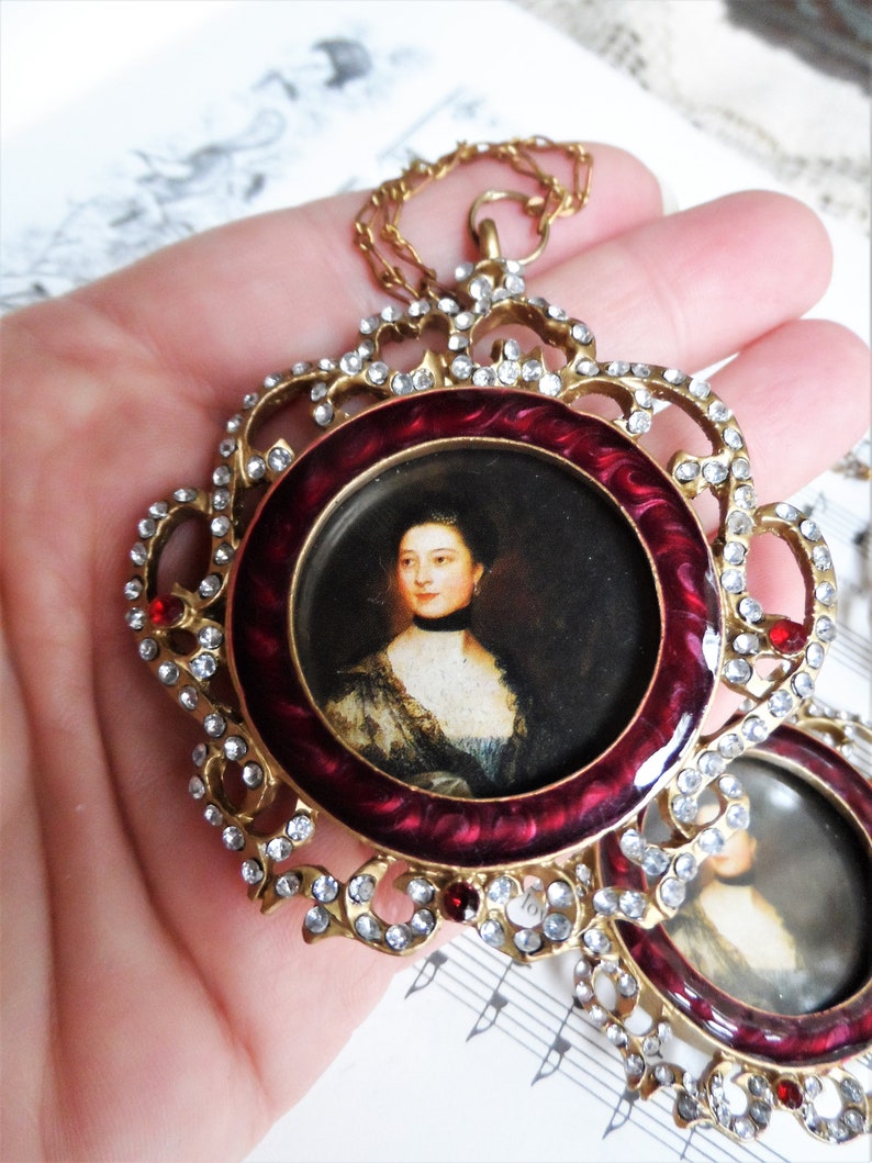 Vintage Ornate Picture Frame Frames Set Christmas Ornaments Rhinestones Gold Enameled Metal Victorian Regency French Country Decor Baroque