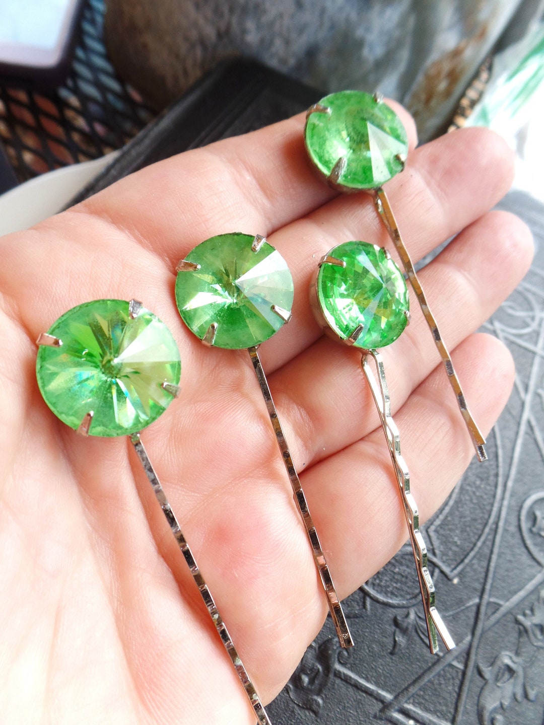 Gem Crystal Bobby Pinエメラルド
