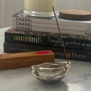 Oyster Incense Dish