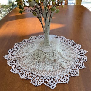 Small Christmas Tree Skirt, Tabletop, Vintage White & Pink Cotton Doilies, Christmas, Spring Tree Skirt, Doll Cape or Cloak, Made in USA
