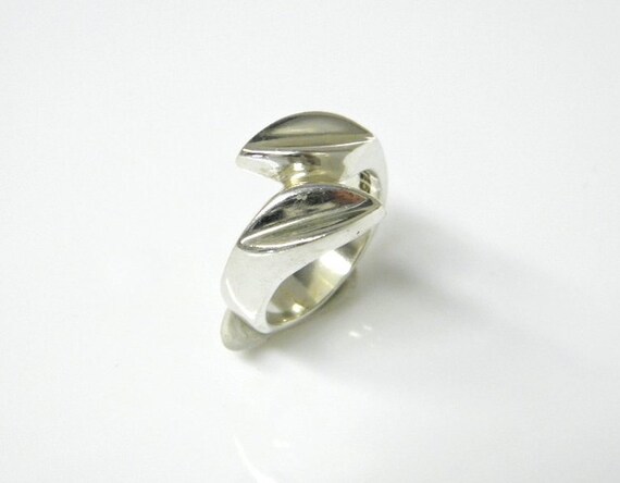 Vintage Sterling Silver abstract estate ring - mo… - image 4