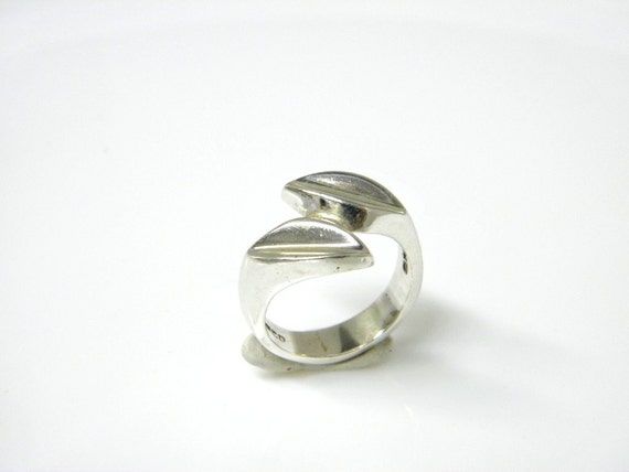 Vintage Sterling Silver abstract estate ring - mo… - image 1