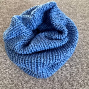 Chunky Knit Neck Warmer – Soft Pastel Blue Cowl for Adults & Teens – Handmade Acrylic Loop Scarf – Cozy Winter Gift