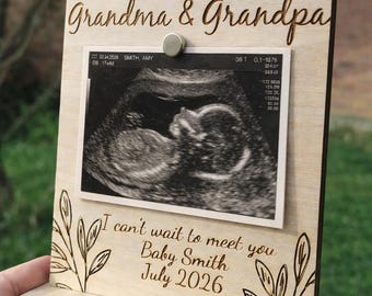 Personalised Pregnancy Announcement Plaque – Hello Grandma Grandpa Ultrasound Photo Sign