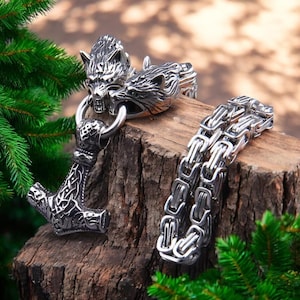 Viking Wolf Thor's Hammer Necklace: Stainless Steel Amulet