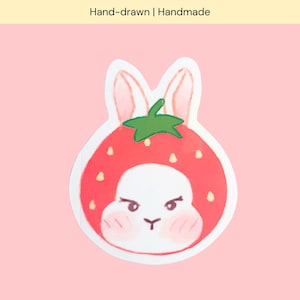 mignon lapin aux fraises autocollant | lapin portant un chapeau fraise | journal, Kindle, bouteille d'eau, ordinateur portable | Cadeau pour amoureux des animaux pour elle