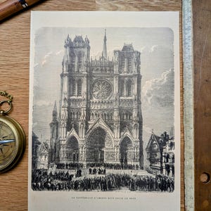 Printed in 1906, Amiens Cathedral, Authentic Vintage (frame not included)