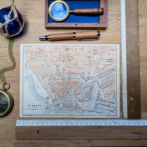 Gedruckt 1902 in Le Havre, Normandie, Frankreich. Original, authentischer Vintage-Stil.