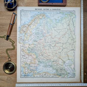 Imprimée en 1900, carte de Russie, Suède et Norvège. Original Vintage Authentique.