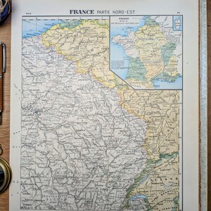 Imprimée en 1900, France Nord-Est. Original Vintage Authentique.