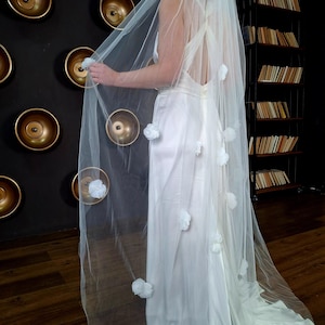 3d flower veil floor length veil Wedding veil with petal flowers wedding veils floral veil trim Soft cathedral veil bridal veil floral veil