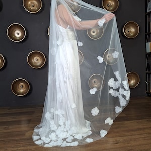 Wedding veil with floral veil Bridal veil with 3d floral veil trim Cathedral veil in 3d flower veil Flower wedding veil chapel veil floor