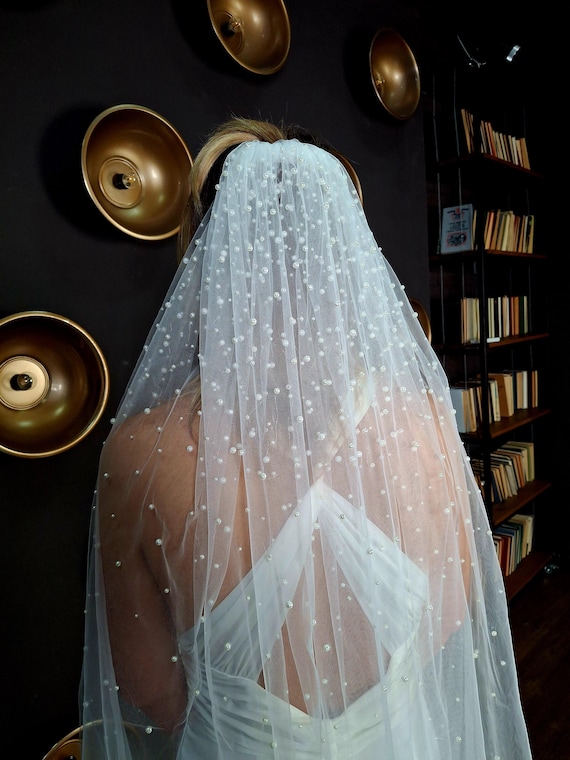 Pearl Bridal Veil Chapel Ivory Length Cathedral Veil Pearl  display picture 1