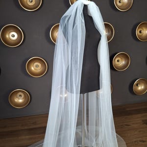 Soft simple wedding veil Soft single tier cathedral veil Soft full chapel length veil Simple smooth cut edge veil fingertip veil