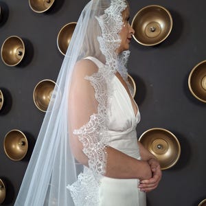 Сathedral veil in сhantilly lace veil with lace trim veil drop veil with lace veil trim Mantilla veil ivory Wedding veil in french lace veil