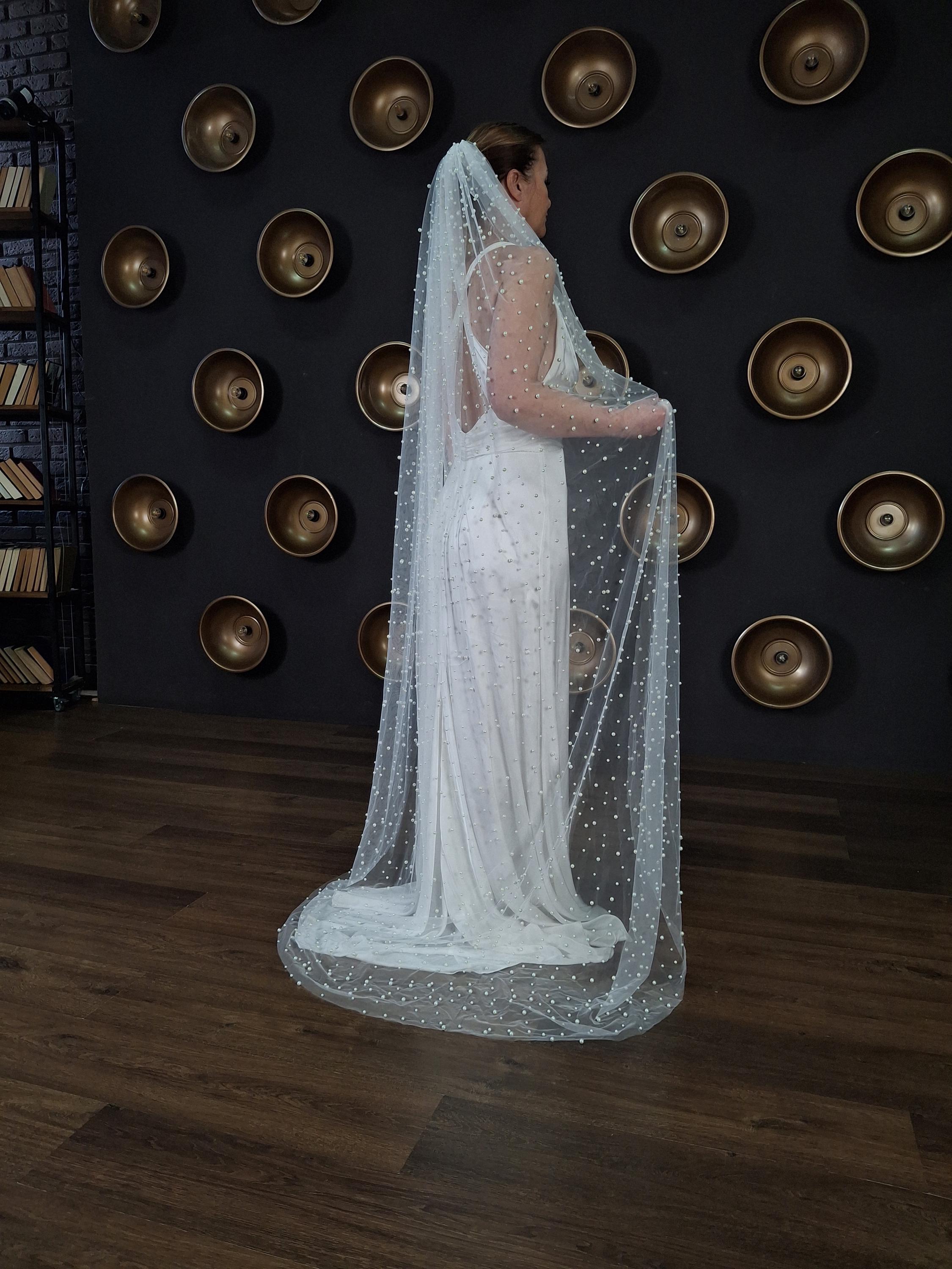 Velo Sposa Avorio 2 Metri Chapel Velo Da Sposa In Tulle Avorio Stile Cappella 2 Metri - Con Pettine, Perle E Bordi Perlinati Fatto A Mano Velo Con Pettine Perle Handmade