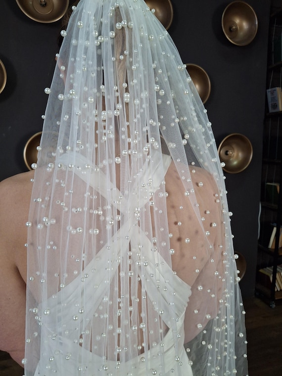 Elegant White Pearl Veil with Comb Pearl Wedding Veil, Long or Short, With Comb - Etsy main image 3
