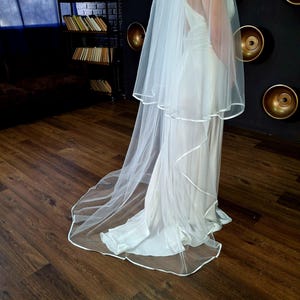 Blusher veil in satin trim veil edge Chapel wedding veil in satin edge veil Satin veil blusher with comb Cathedral veil with satin ribbon