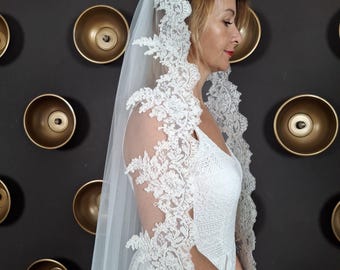 Lace veil mantilla veil Cathedral veil with lace trim veil Lace mantilla veil in chantilly lace veil Wedding veil in lace chapel veil