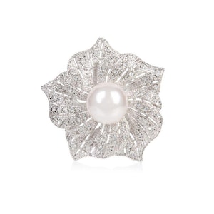 The Official Royal Flower with Pearl Brooch
