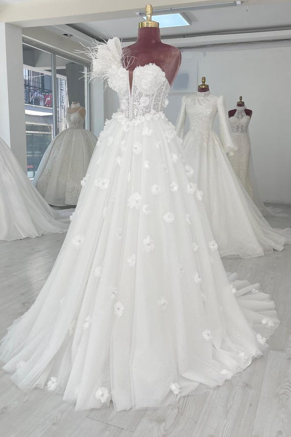 chinese dress ladies Off White Fully Lace Off The Shoulder Sweetheart A-Line Mountain Wedding Dresses, CW0404 US6 / Custom Color(leaving A note)