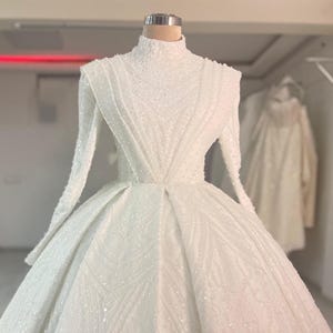 Modest Tulle V Line Wedding Dress,High Neck Long Sleeve Bride Ball Gown, Muslim Wedding, Islamic Bridal Dress, Lace Hijab Wedding Dress