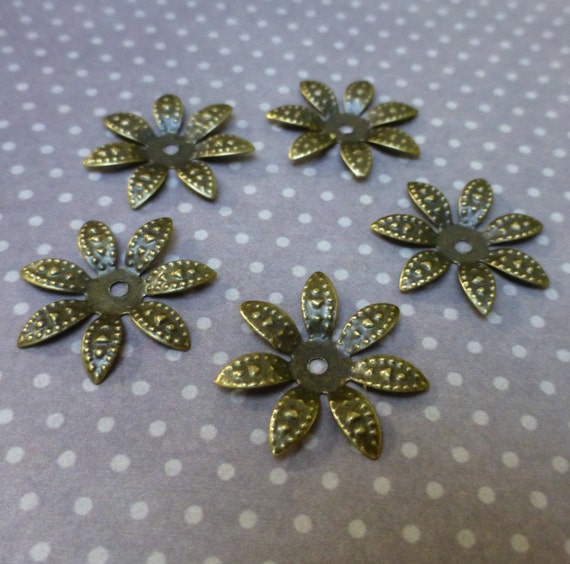 Red Copper Plated Iron Flower Bead Caps 10mm HA02562 Packet 300