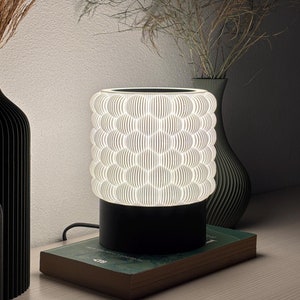 Petite veilleuse utilisée comme lampe de bureau | Lampe de lecture de chevet unique | Lampe de bureau et déco de chambre esthétique