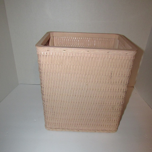 ADORABLE 12" High PINK Wicker Hamper 1950's Great Catch All Babies Room