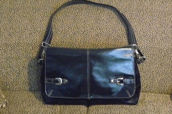 tommy hilfiger overnight bag