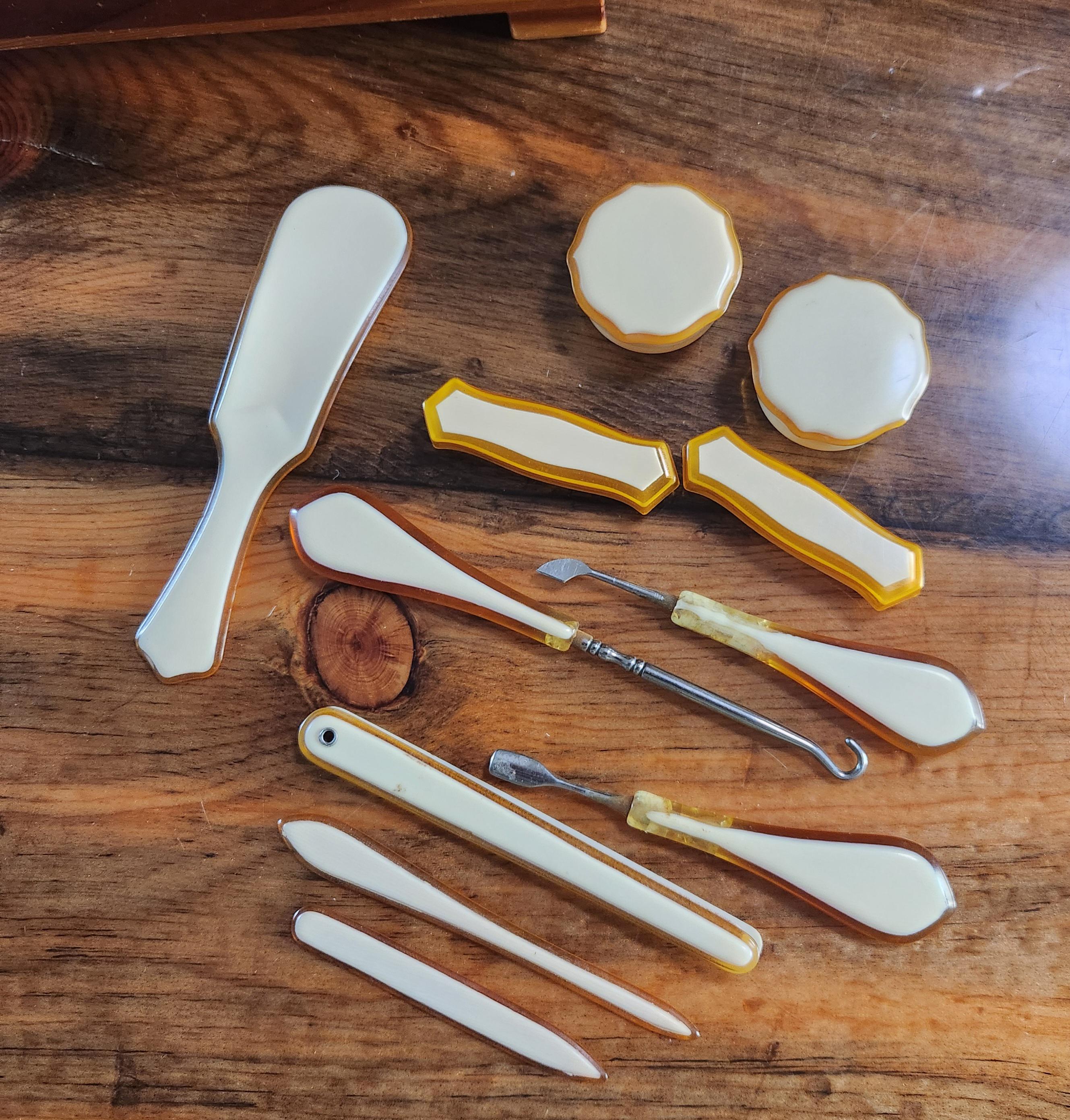 ?Antique set of ladie’s grooming set circa 1900. Victorian Manicure Antique Grooming Set, Victorian Case  main image 2