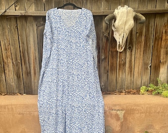 90s Vintage Chic Leopard Print Kaftan | Blue & White Summer Beach Coverup OSFM