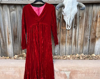 60s Vintage Crushed Red Velvet Maxi Dress Winter Holiday Fashion S/M