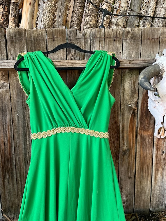 green 70s dress Green 1970s Boho Paisley Floral Spaghetti Strap Mini Dress main image 0