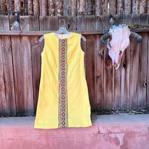 millie bobby brown golden globes dress Zimmermann White and Yellow Pineapple Print Linen Dress – Loop Generation main image 1