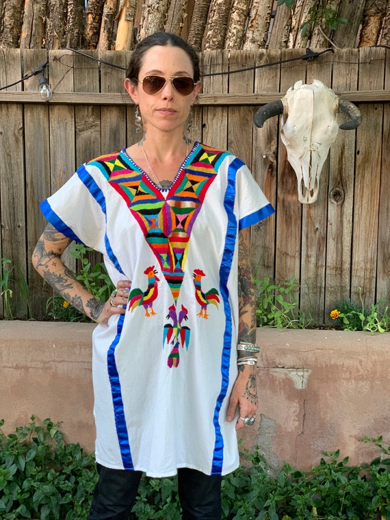 Vintage Mexican Embroidered Rooster Tunic Dress S… - image 1