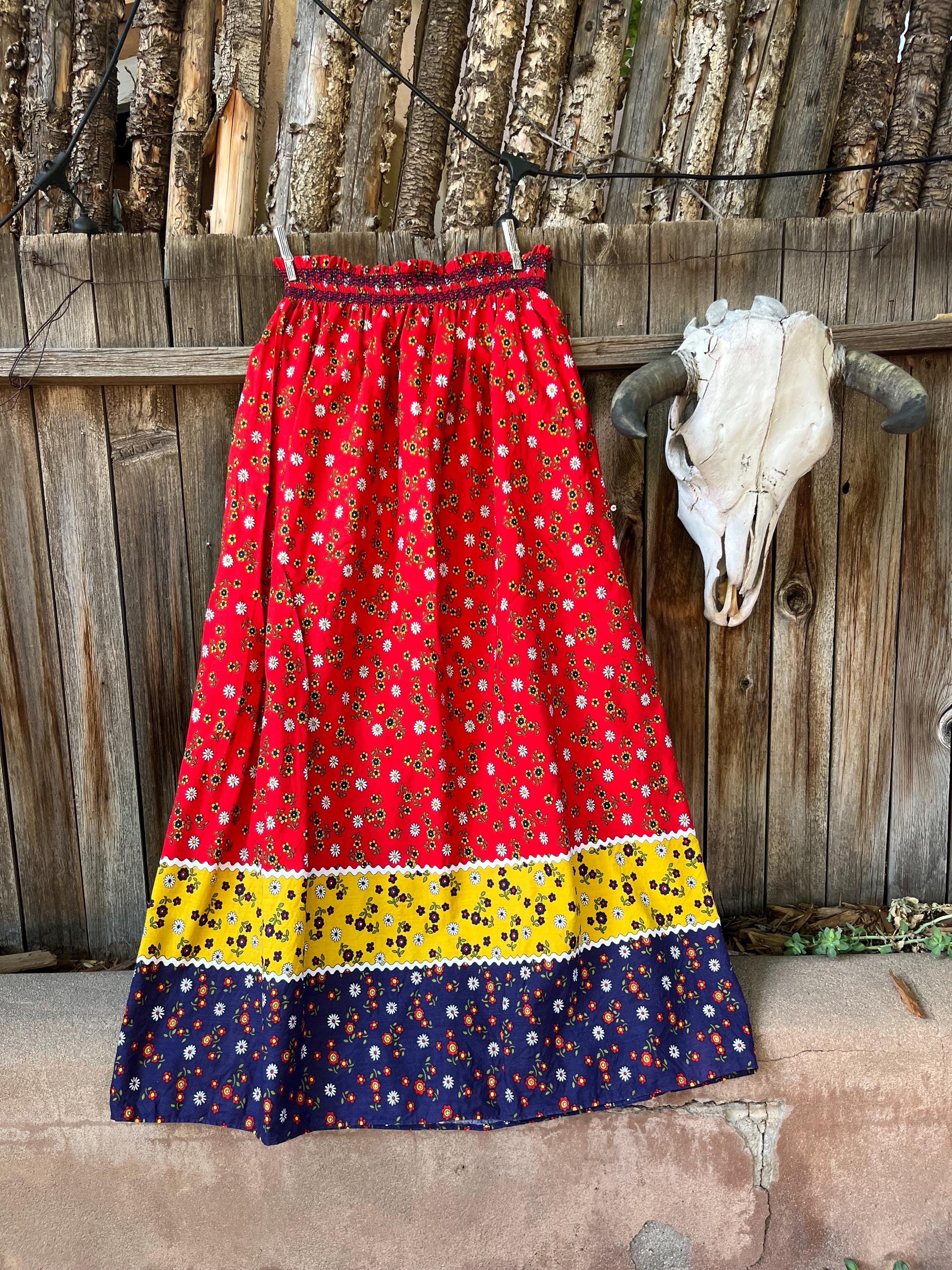 70s Red Calico Maxi Skirt | Hippie Style Retro Floral Long Skirt M  display picture 1