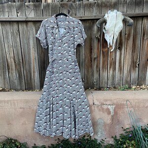 90s striped dress Vintage Maxi | Karen Alexander Steamship Nautical Print Small feature_Appliques Zoe Kravitz Style Zoe US Size:4 Made from a blend