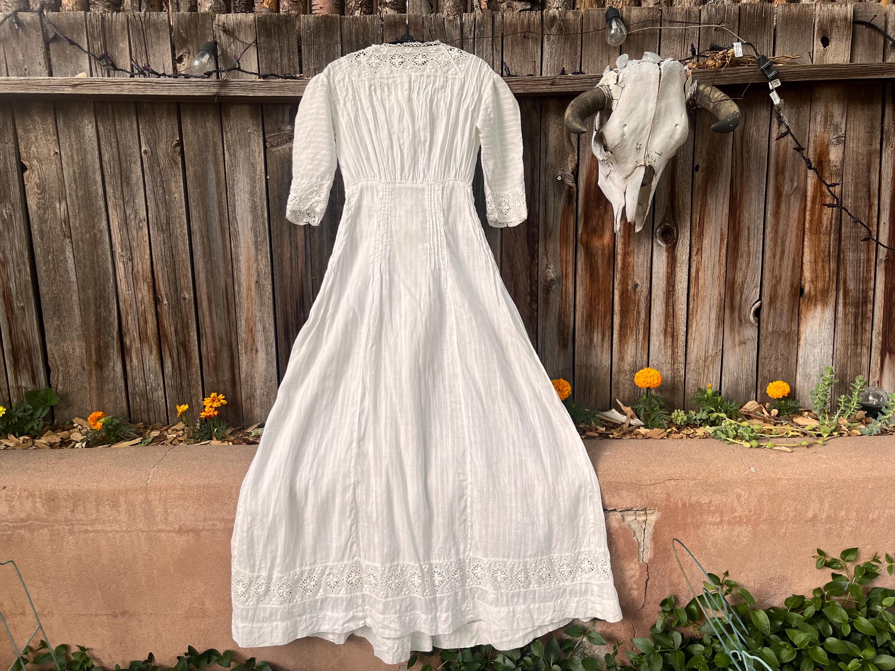 cotton lawn maxi dress fluid layers Millie Bobby Brown in Size:10XL | 48 (for waist size 52