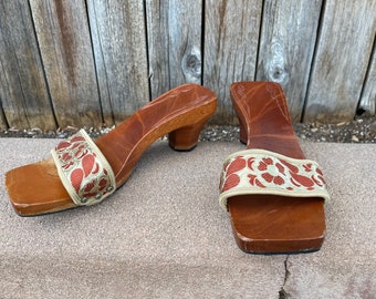 Sandalias de madera indonesias vintage estilo años 50 Estilo Tiki Tamaño 37/ 6.5 - 7 EE.UU.