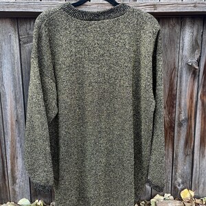 80s Vintage Gold Metallic Sweater – Oversized Parkway Knits Winter Fashion