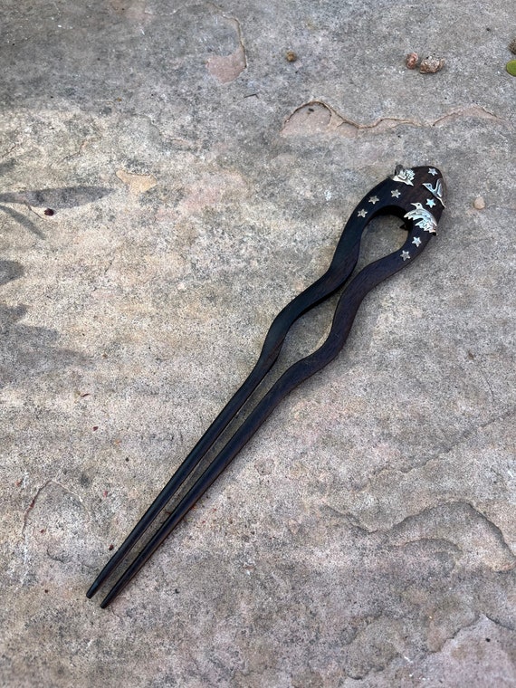 wooden hair pick Gem