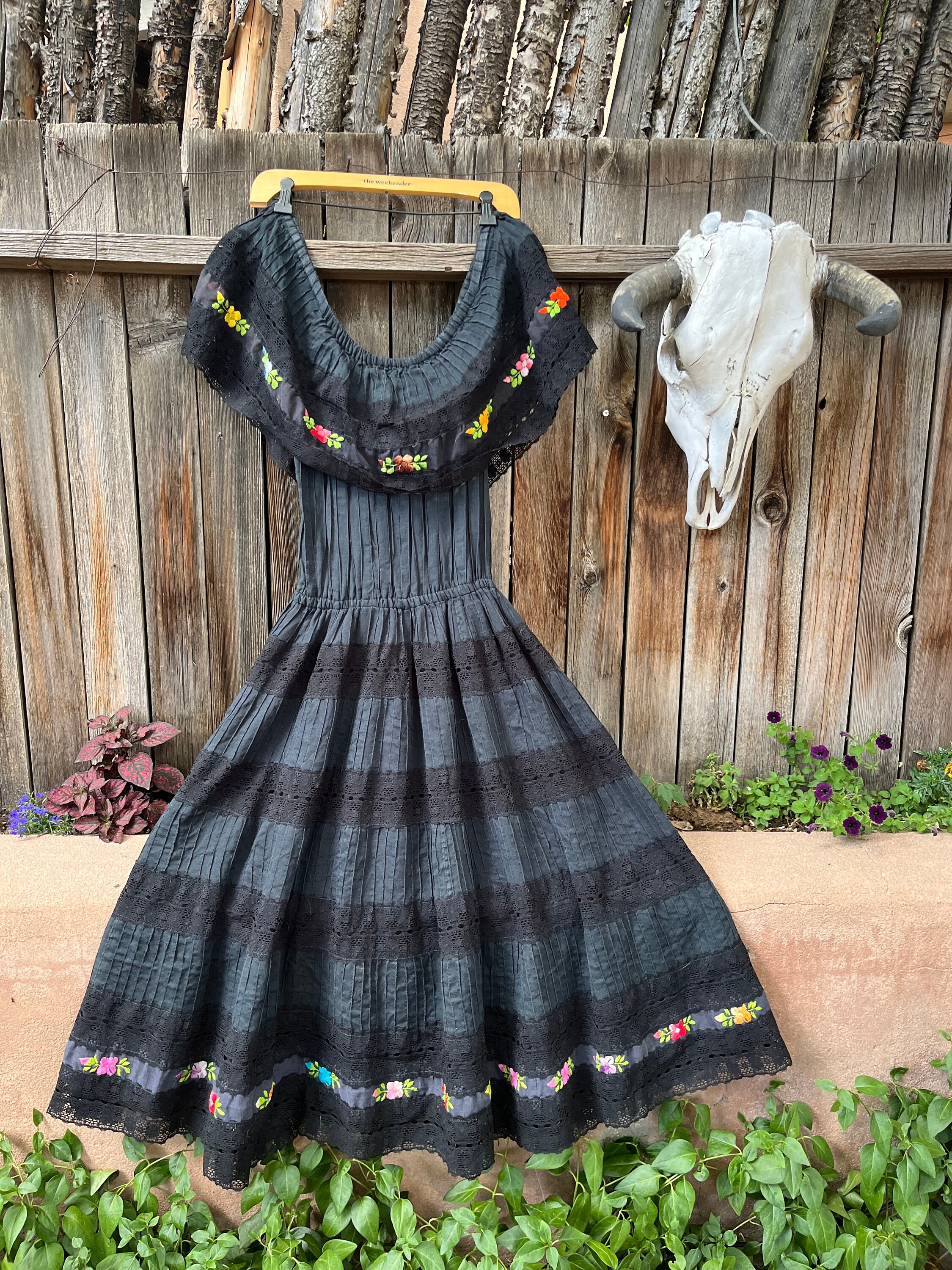 black mexican dress Mariposa Off Shoulder Mexican Maxi Dress L / Black