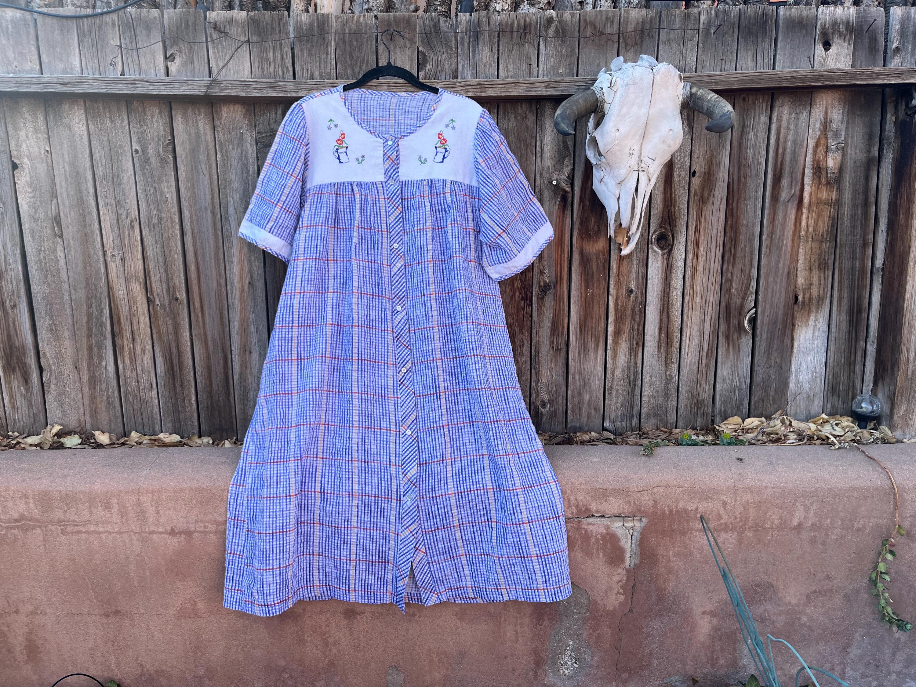 フラダンス 90s MAMO Muu Muu with Stole Mamo Howell Vintage Holokū Style Mu'umu'u — Aumoana Designs