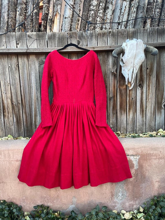 winter 50s dress 1950s Fashion - Winter Dresses 1954
