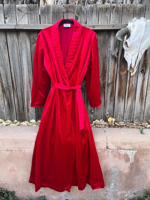 holiday dressing gown Vintage 70s Red Velvet Bathrobe | Loungewear, Size S/M Spring / Summer