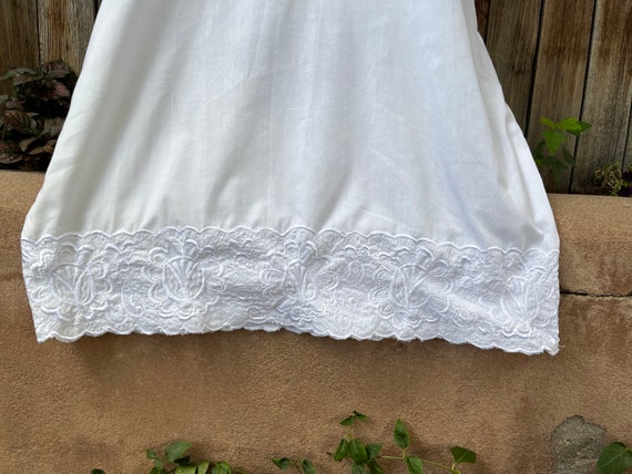 90s Vintage White Embroidered Mexican Dress Summe… - image 3