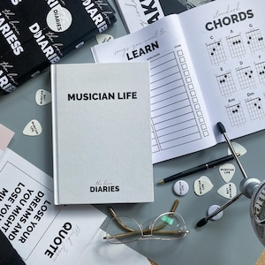 Musician Life Journal to help musicians write songs, chords and lyrics