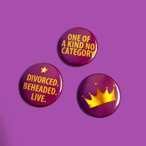 SIX-badgepakket geïnspireerd op de West End/Broadway-musical SIX