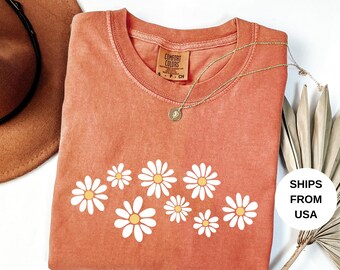 Chemise marguerite Comfort Colors®, chemise fleurs sauvages, cadeau chemise à fleurs, fleur pour le mois de naissance, cadeau pour soeur, chemise d'été, chemise femme marguerites
